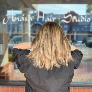 Ready for a change? Our salon and hairstylist Savannah are here to help you achieve your dream look. Come in and let us pamper you while we create a stunning new hairstyle. #HairGoals #SalonLife #BlondeBombshell #temeculasalon #temeculahair #anasahairstudio