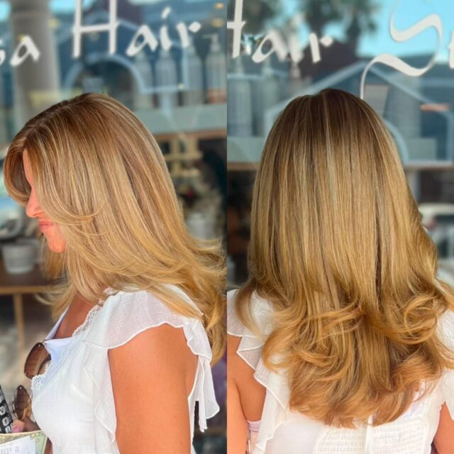 Sun kissed and full of movement. Savannah wove golden dimension through this honey blonde base, then cut and styled it into voluminous curls that bounce with every layer. Bright, warm, and effortlessly beachy.
#anasahairstudio #temeculasalon #temeculahair #haircolor #partialhighlight #haircut #blondehair