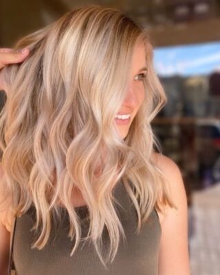 Loving this stunning look created by our talented stylist Chelsea! #HairGoals #BlondeBeauty #SalonPerfection #temeculasalon #temeculahair #anasahairstudio