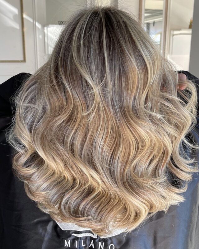 Spring is around the corner, and there is no better time to refresh your color. Whether you are looking for a seamless balayage, a bold new hue, or dimensional highlights that catch the light, our color specialists are ready to make it happen. Our consultation process ensures your color is customized to your skin tone, lifestyle, and hair texture, because your color should work for you, not against you. Ready to refresh? Book today!!
#temeculasalon #temeculahair #anasahairstudio #springhaircolor #balayagespecialist #haircolorist
