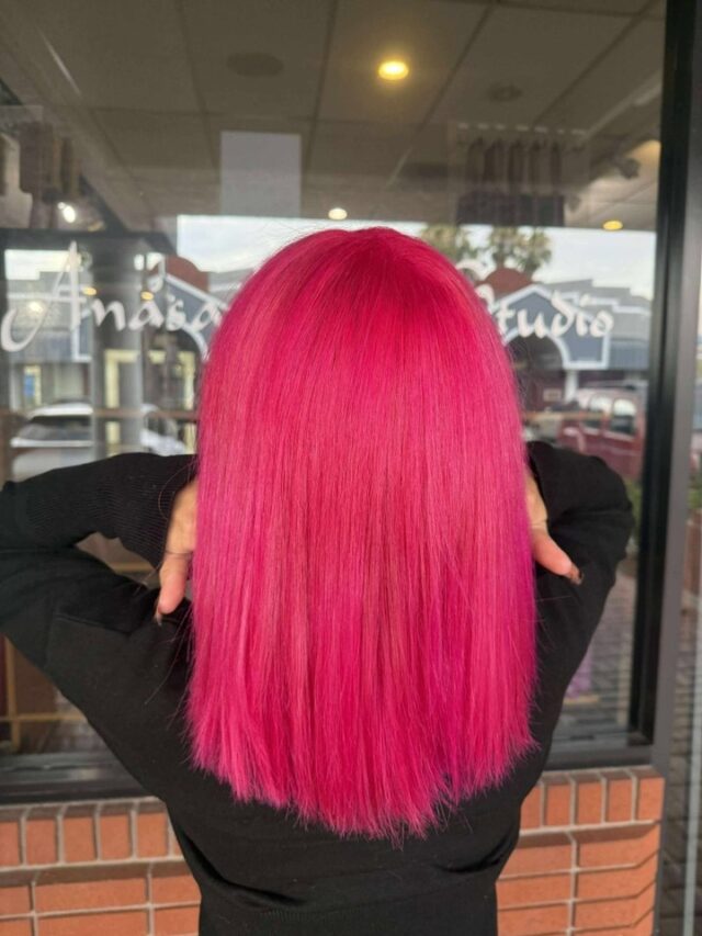 Before & After Glow! Witness the stunning color correction with a bold hot pink vivid all-over look by Diva! From natural tones to this vibrant masterpiece, it’s a head-turner! Book your appointment today and let Diva transform your style! Swipe for before. #AnasaHairStudio #TemeculaSalon #ColorCorrection #HotPinkHair #VividHair #PinkHair #HairColor #temeculahair