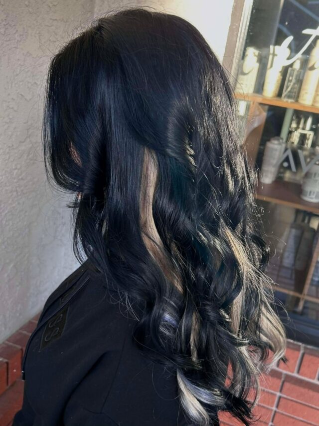 A beautiful color correction and haircut by Jenna has our guest glowing with confidence! If you're looking for a fresh start, our salon is the place to be. Don’t miss out, reserve your spot today!(Swipe for before) #NewLook #HairInspo #temeculasalon #temeculahair #anasahairstudio