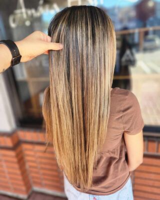 Hair is your best accessory. Wear it with pride! 💖 Elevate your style with our expert hairstyling services from Jimena. Book now and let's showcase your unique beauty. #HairElevation #temeculasalon #temeculahair #anasahairstudio