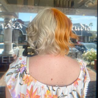 split dye hair by @stylezbylindz
🧡
🧡
🧡
#vividhaircolor #hair #haircolor #haircut #hairstyles #temeculahair #murrietahair #menifeehair #beauty #anasahairstudiotemecula #matrixcult #bleachntone #orangehair #punk #beautiful #temecula #orange #edgyhair #hairtransformation #temeculahairstylist #temecula #murrieta #newhair #splithair