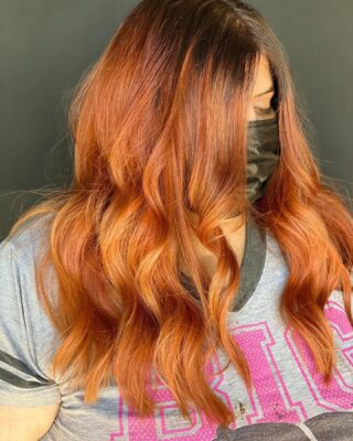 I live through these vibrant reds 😻🔥 
•
•
•
#matrix #matrixcolor #redhair #btc #behindthechair #modernsalon #bakersfield #bakersfieldhair #bakersfieldhairstylist #bakersfieldsalon #copperhair